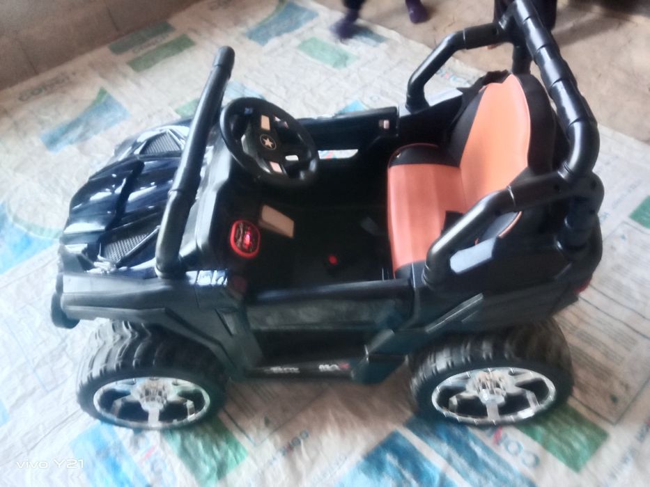 Bolalar moshinasi elektr quvvatli