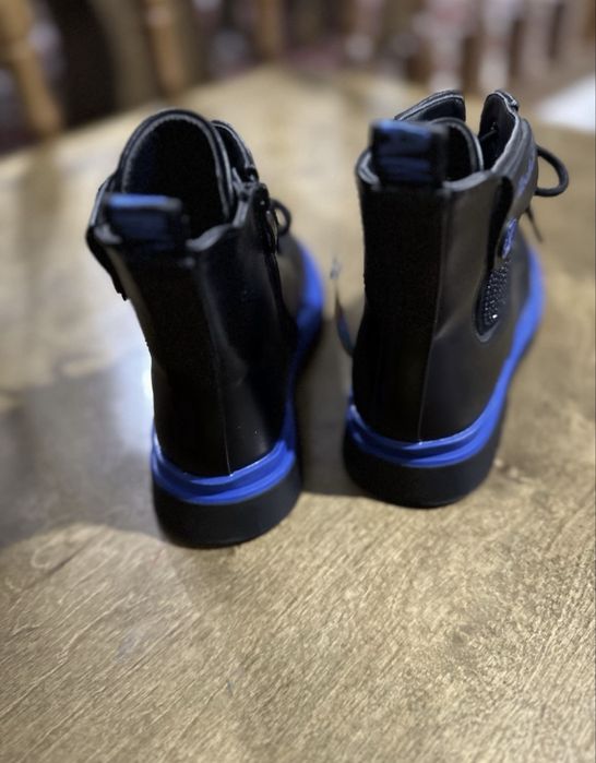 Ботинки детские новые