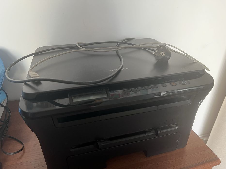 Принтер 3в1 Samsung, ПК монитор Samsung