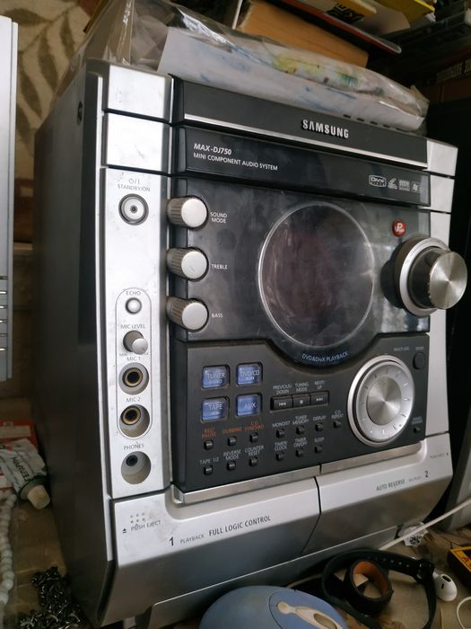 Музыкальный центр Samsung