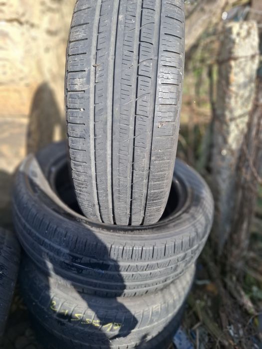 Vand 2 anvelope 225 60 18 preli de iarna bune