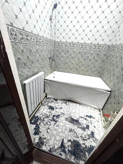 Сотилади Чилонзор 13 квартал 1 хонали навастройка