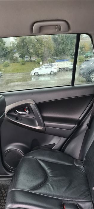 Toyota RAV 4 продам