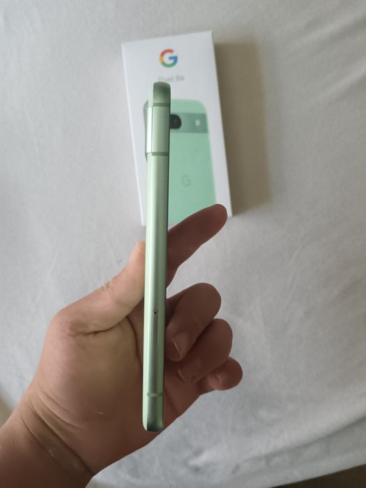 Google pixel 8a 128/8