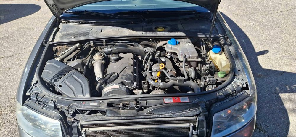 Автомобил Audi A4