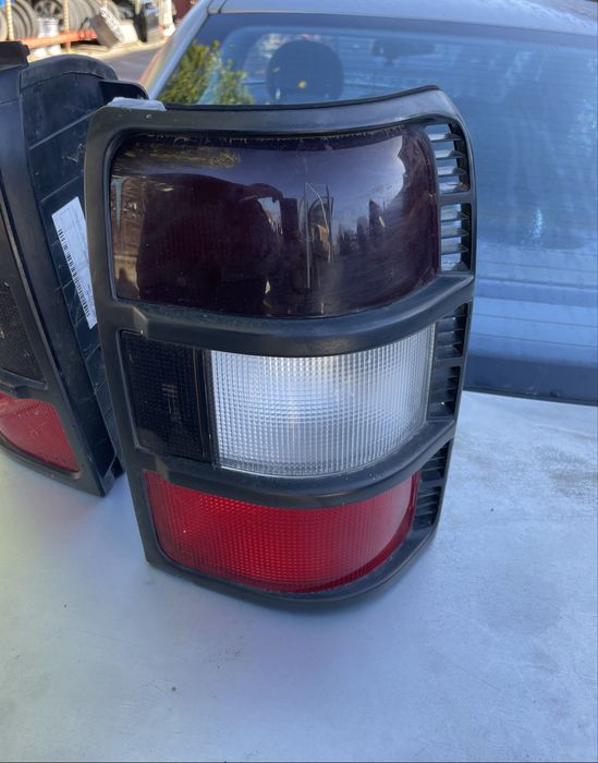 Stop Stanga  Mitsubishi Pajero 2 An 1991/2000