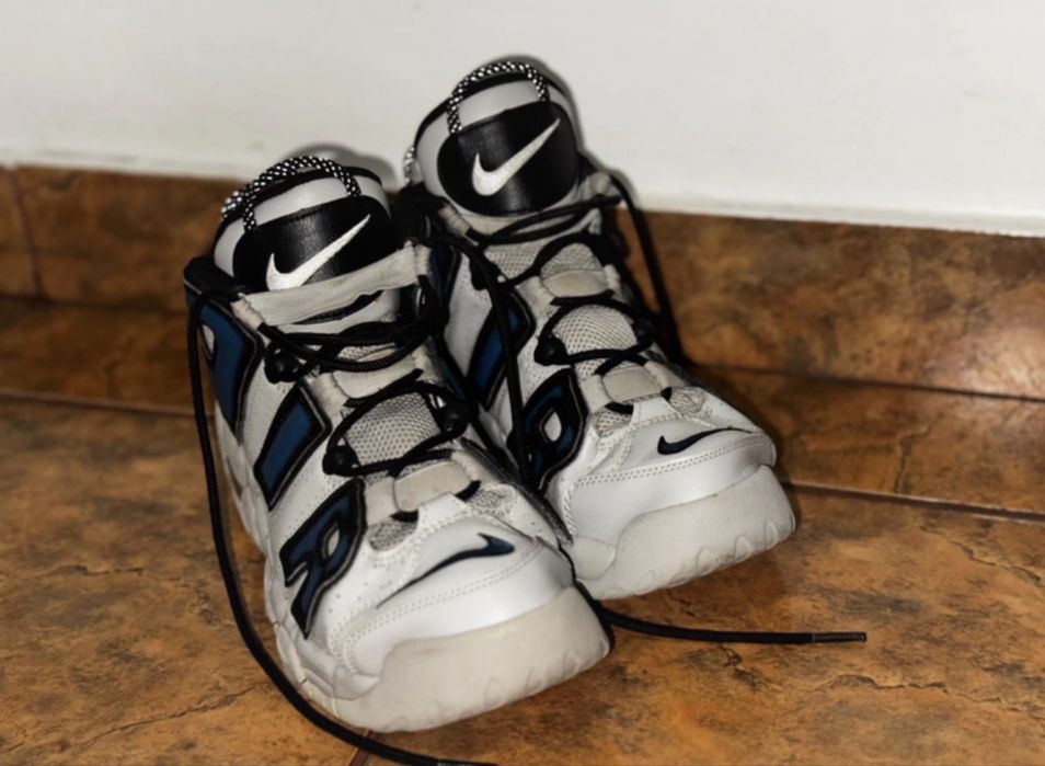 Vând Nike Air UmTempo