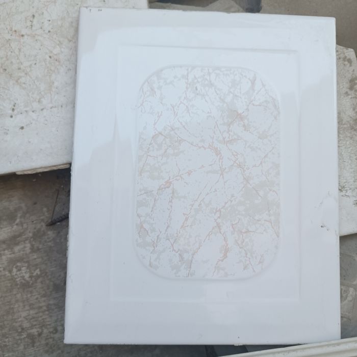 Продам б/у кафель