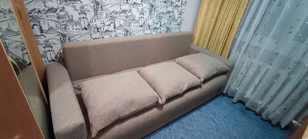 Продам диван в отличном состоянии
