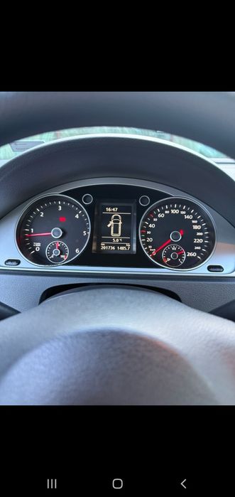 Vând vw passat B7