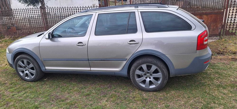 Skoda octavia scout 4×4