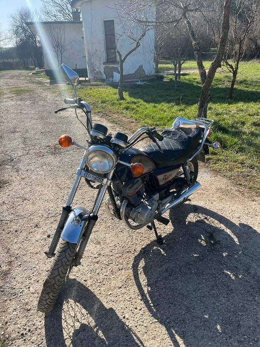 Honda cm 125 cc