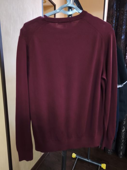 Женский джемпер UNIQLO из 100% шерсти мериноса (Extra Fine Merino)