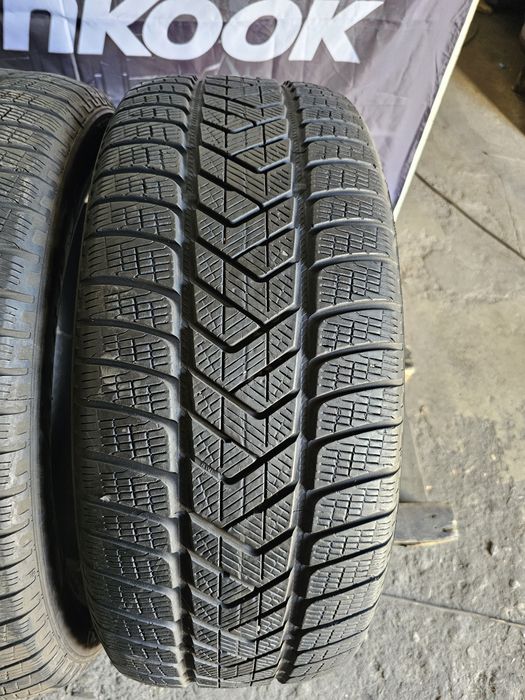 2 anvelope iarna 255 55 19 Pirelli Scorpion  6.5mm