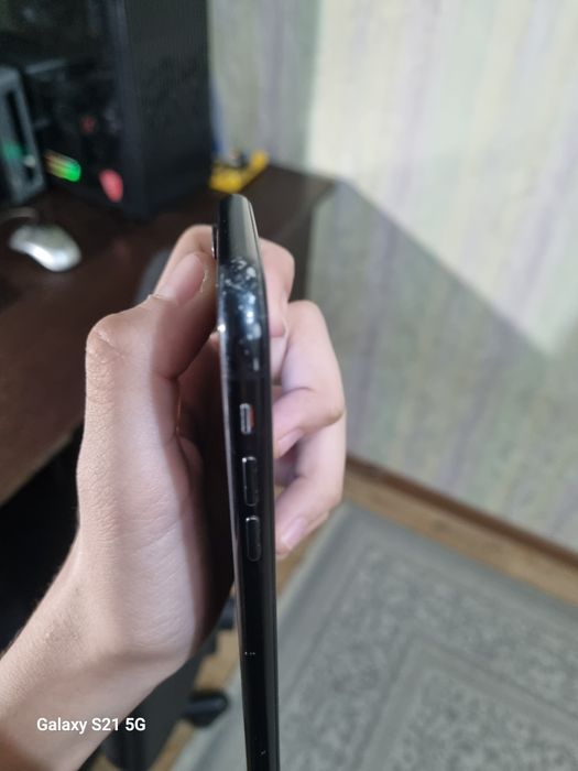 Продам телефон айфон хр