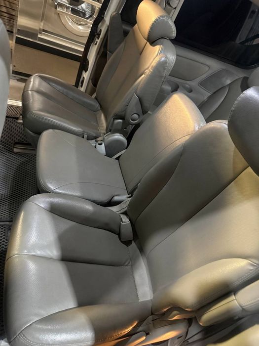 Продается Kia Garnival