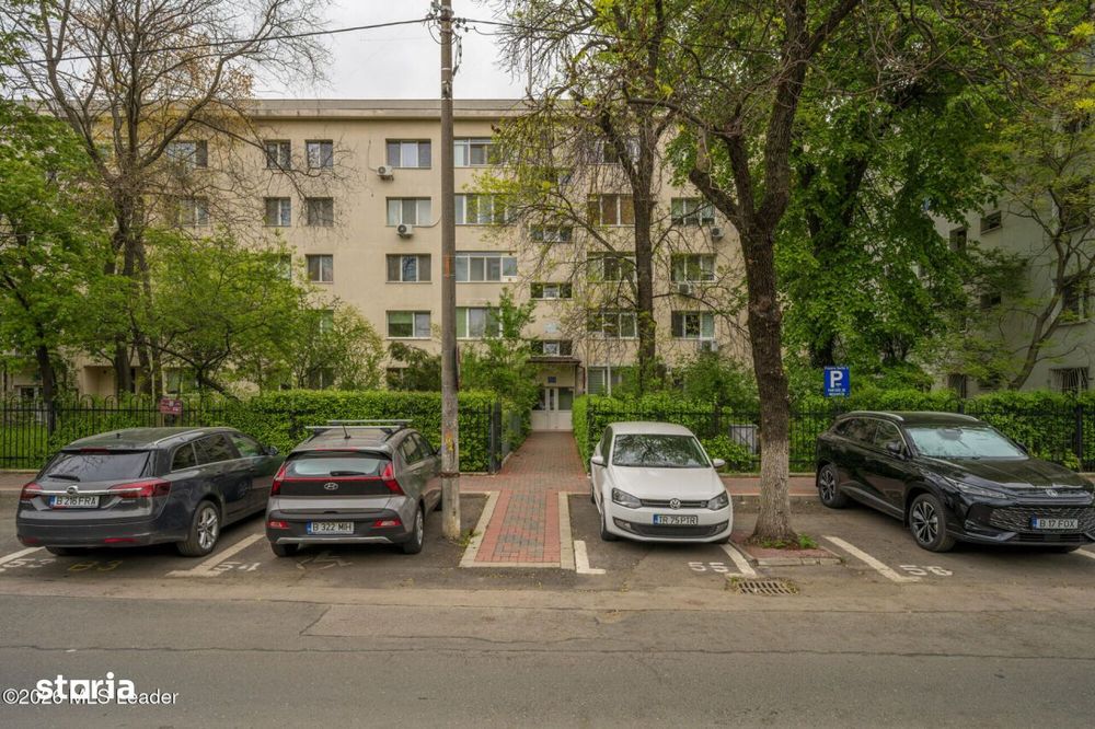 2 camere langa Parcul IOR | Etaj 1 | Potential de transformare