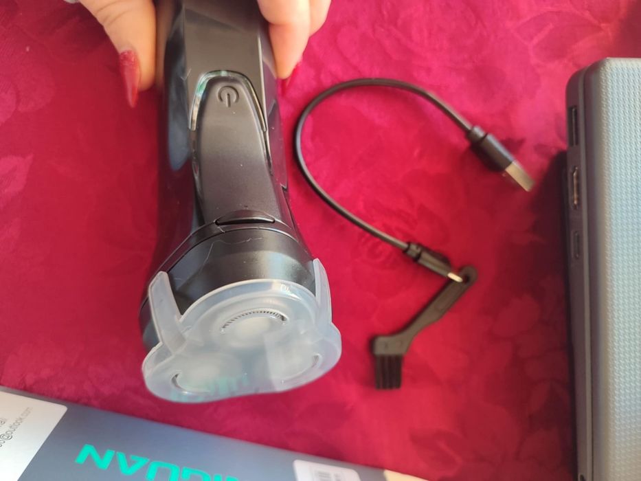 Електрическа самобръсначка