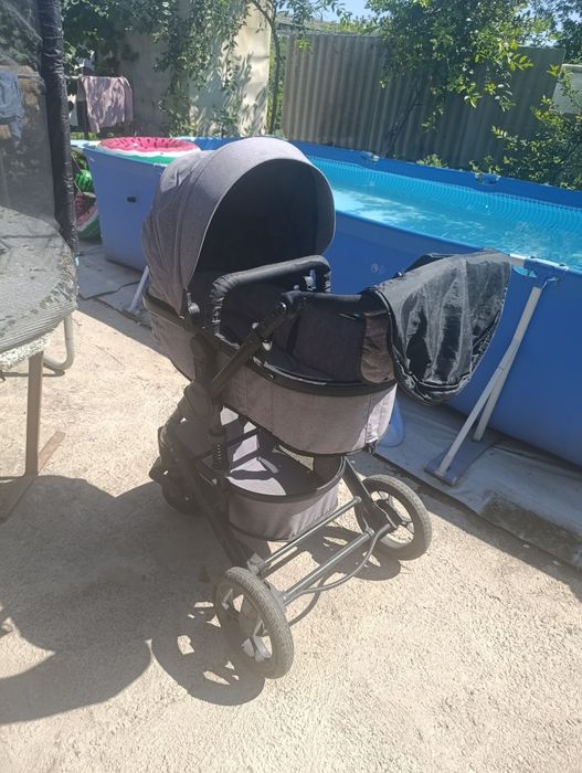 Продам детскую коляску