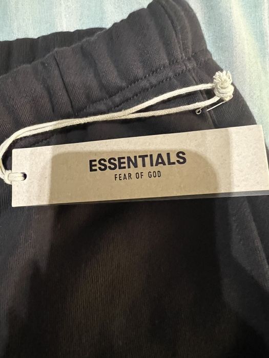 Essentials  панталони