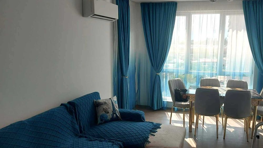Дава се под наем Двустаен апартамент в Пловдив, Кършияка - 75 кв.м за 400 € - Снимка #1
