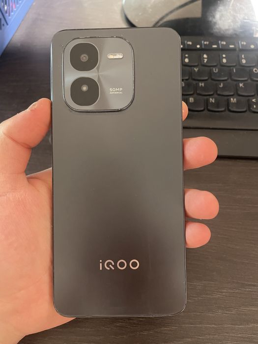Iqoo Z9X 8+128 GB