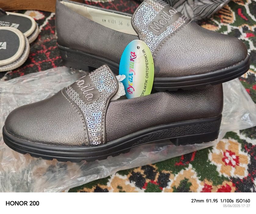 Новый туфельки продаю мальчиковые