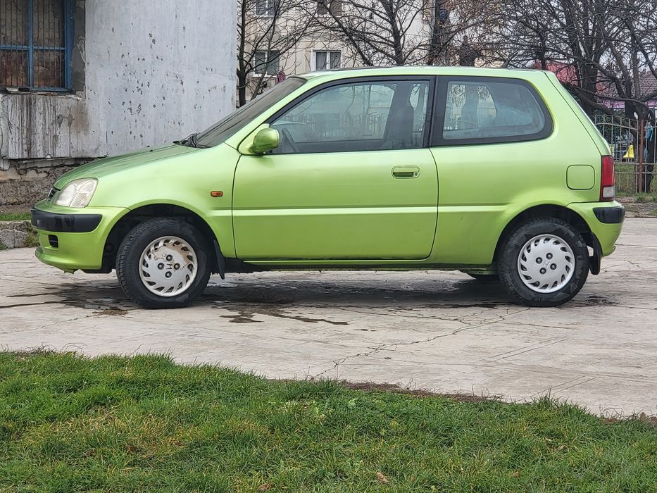 Ușă  și haion  Honda Logo