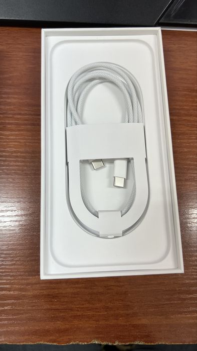 iPhone 17 Pro Max 256 GB, 134 цикл (eSIM + eSIM)