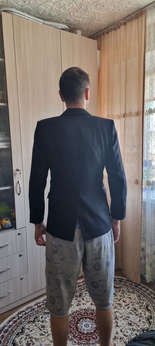 Школьный костюм и туфли