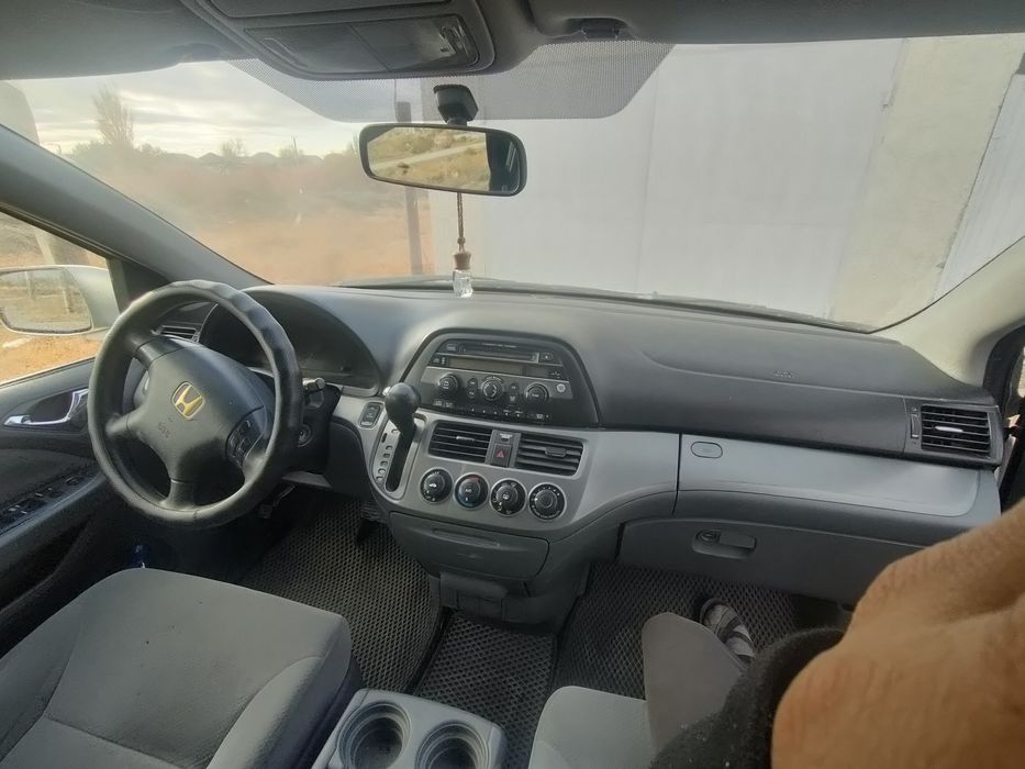 Тез арада сатылады Honda Odyssey