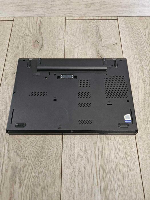 Лаптоп Lenovo Thinkpad L470 core i5 / 8GB / 128GB БЕЗПЛАТНА ДОСТАВКА!