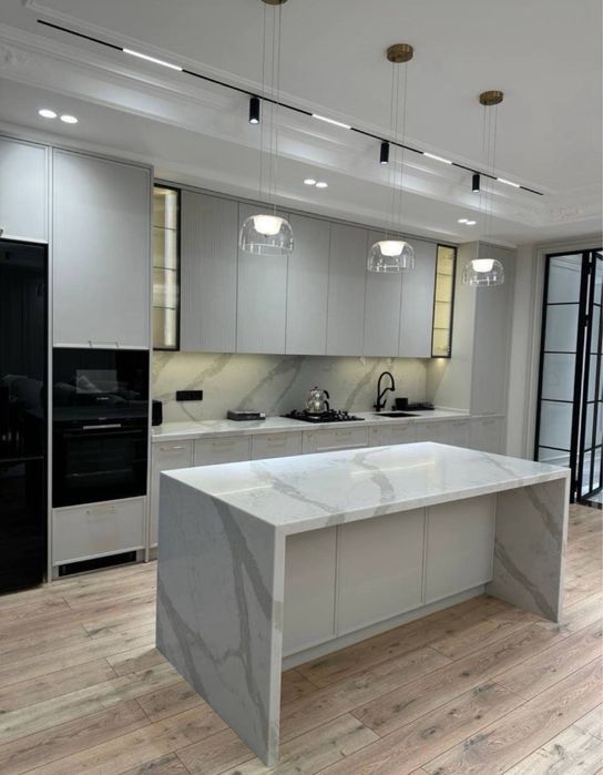 Жк NRG-Ойбек! Сдается новая 3-х комнатная квартира в центре города!