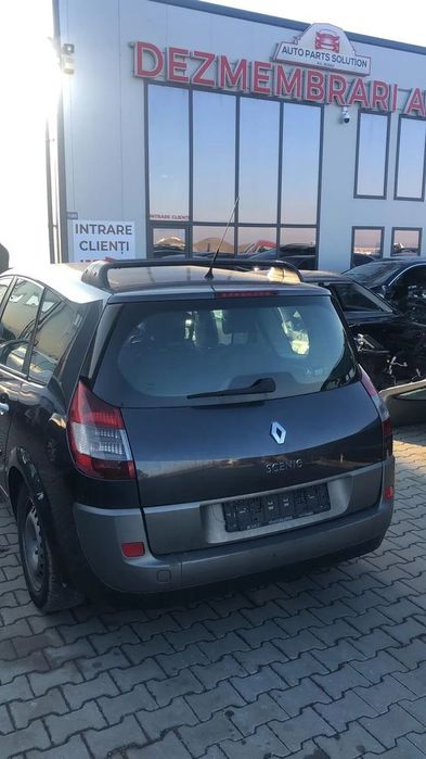 Dezmembram Renault Scenic 1.9 DCI an fabr. 2005