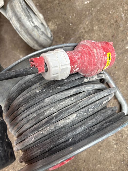 Трифазни удължители