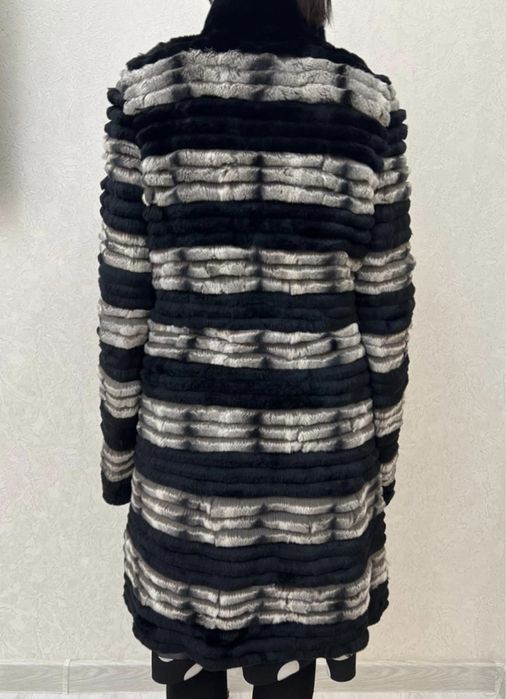 Продам новую шубу