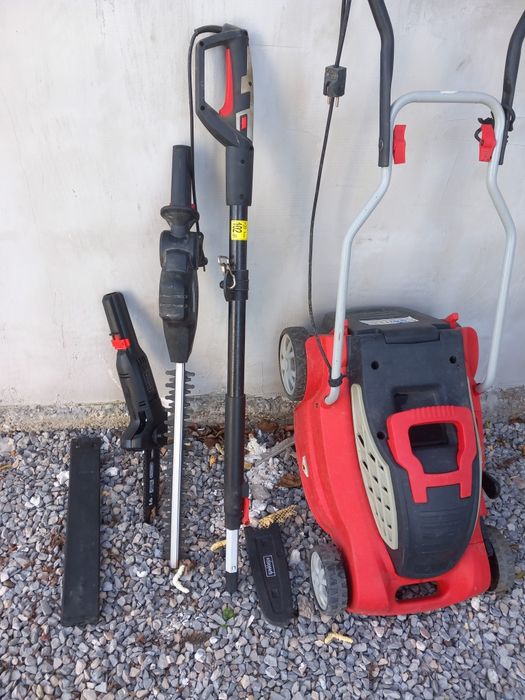 Инструменти и стълби