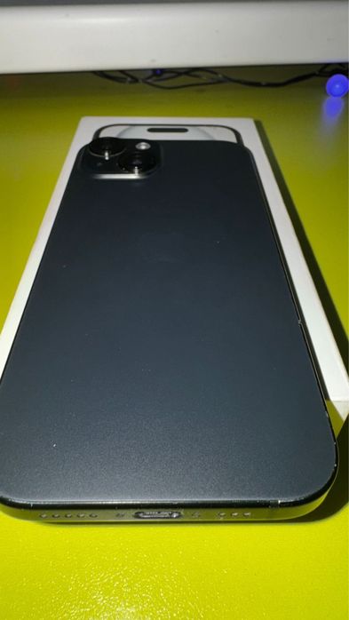 Айфон 15 базовый