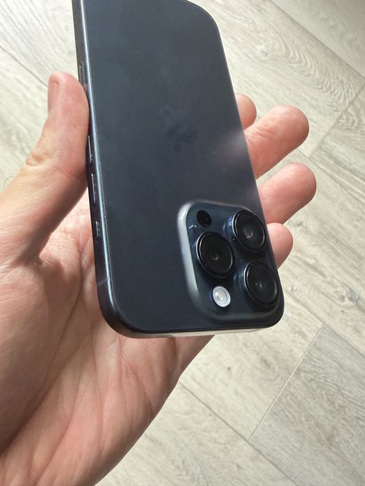 Apple iPhone 15 Pro 128GB Blue Titanium + 9 протектора
