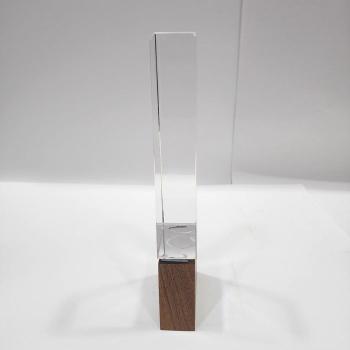 Статуэтка стеклянная