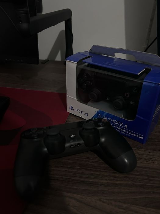 Dualshok 4 джостик