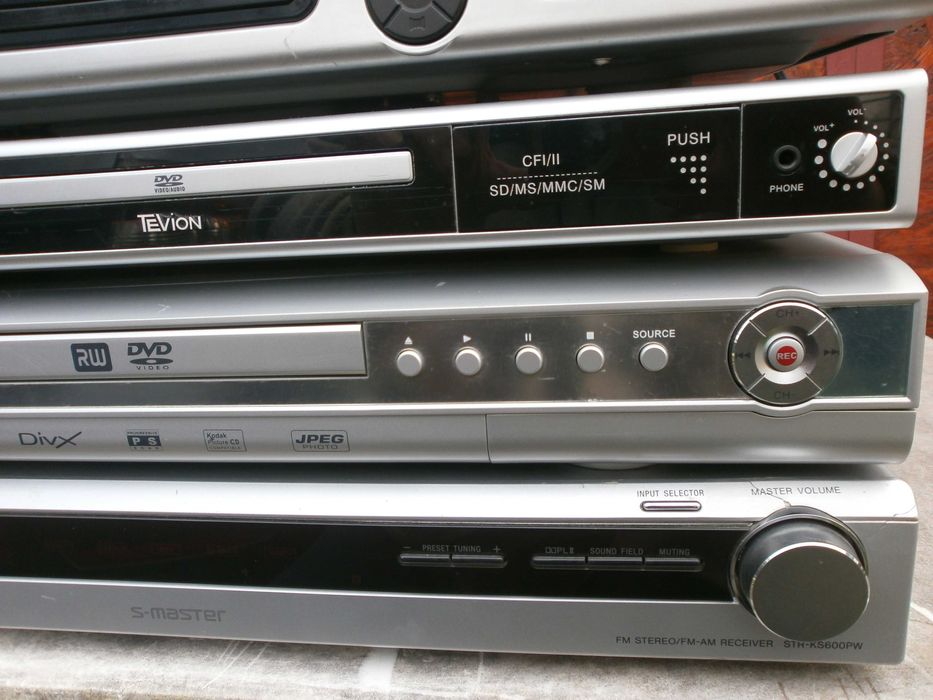 piese si componente dvd uri