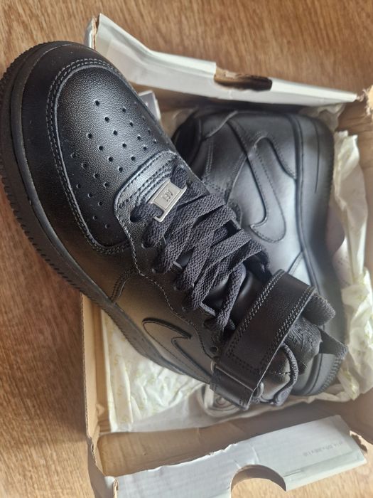 Кроссовки кожаные для мальчика Nike