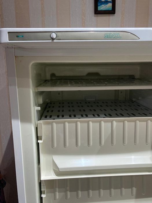 Продам  морозильную камеру Stinol