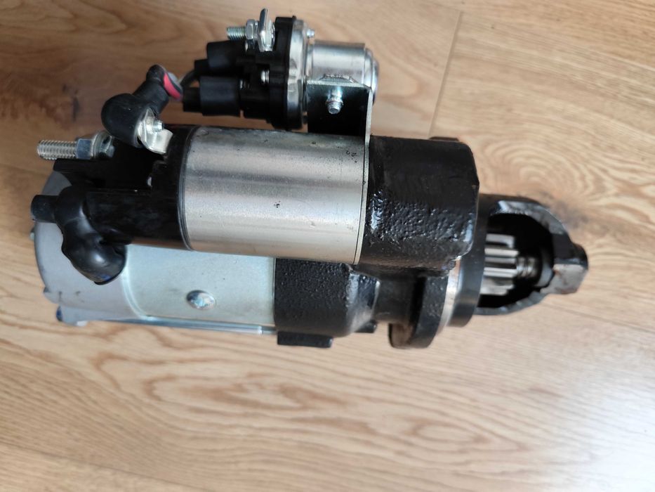 Стартер за Мерцедес 1218 ATEGO