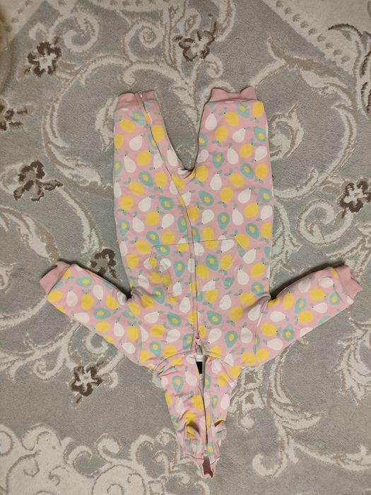 Продам комбинезоны в отличном состоянии.