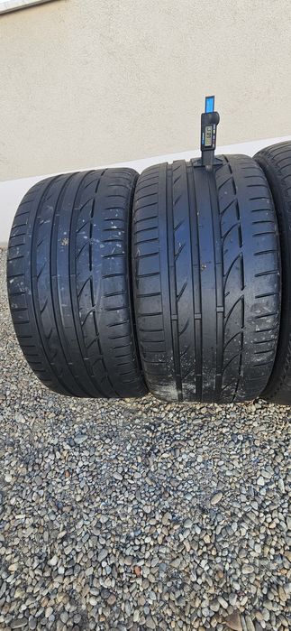 Anvelope Bridgestone RunFlat RSC RFT 225/40 R19 93Y 255/35 R19 92Y