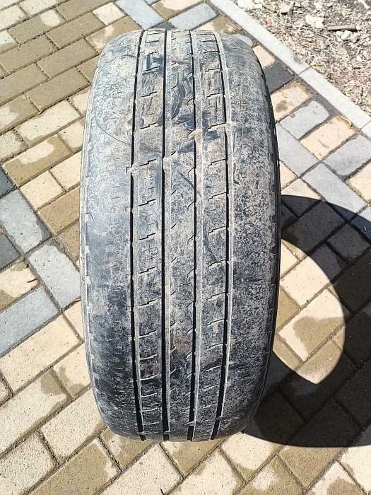 Одна шина 225/60 R17 - "Hifly Vigorous HT601" (Китай), летняя.