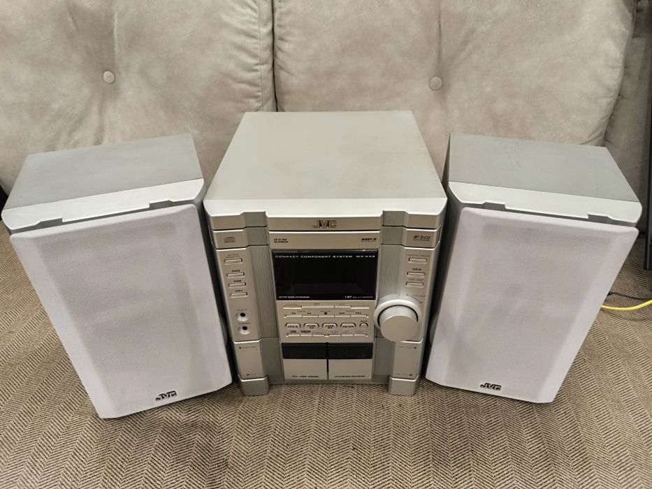 Музыкальный центр JVC (оригинал)