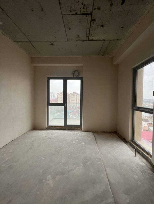 2-комнатная квартира 40 м² под ремонт в ЖК Mirabad Avenue